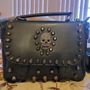 MG Collection Black Skull Stud bag NWOT